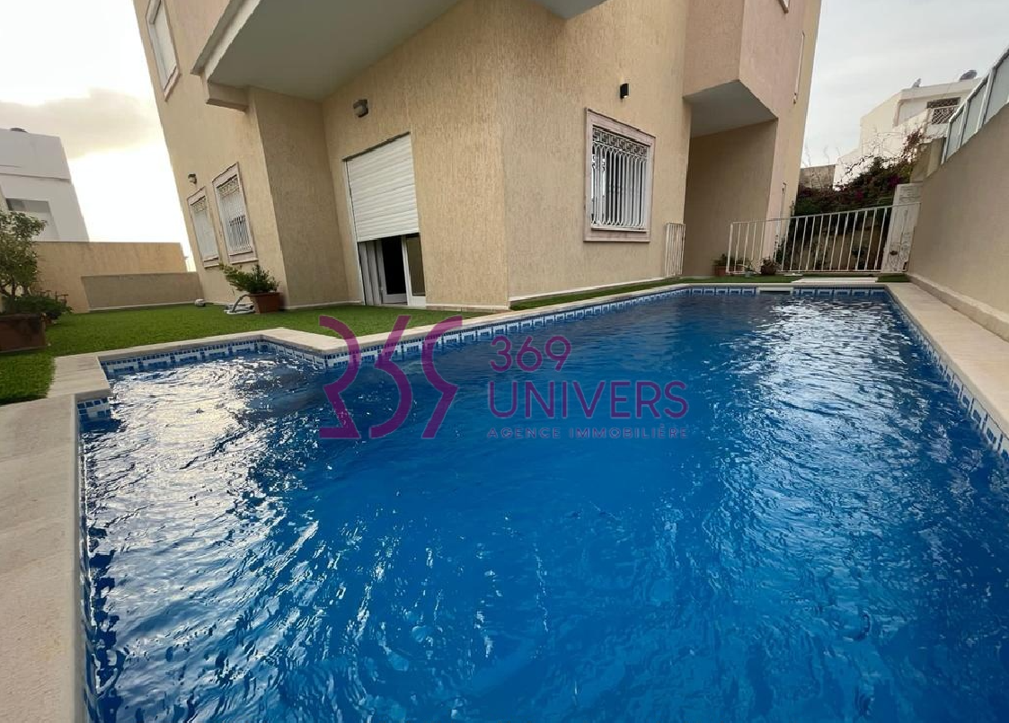 La Marsa Gammart Location Maisons Villa s5 avec piscine a gammarth ref rh004