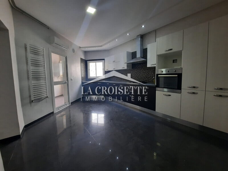 Ain Zaghouan Ain Zaghouan Location Appart. 5 pices+ Appartement s4  ain zaghouan nord zal3137