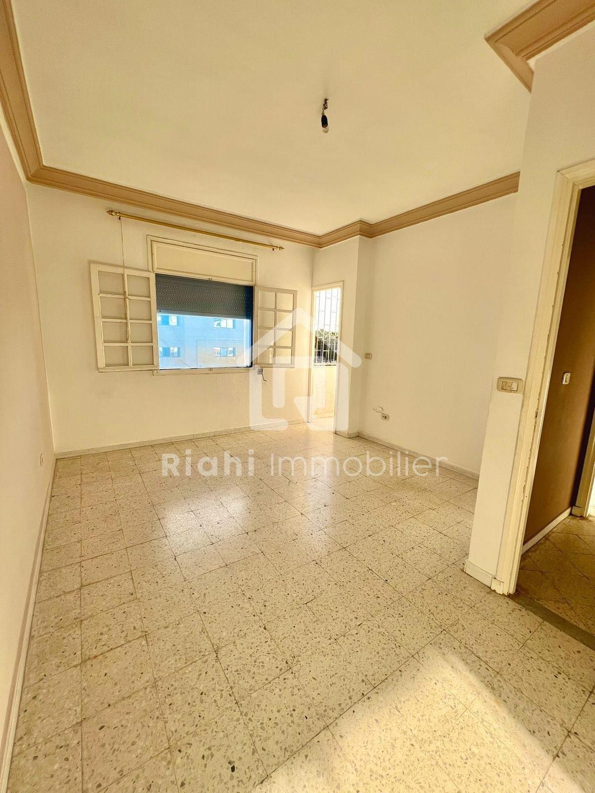 Megrine Sidi Rezig Location Appart. 2 pices Appartement s2 avec balcon