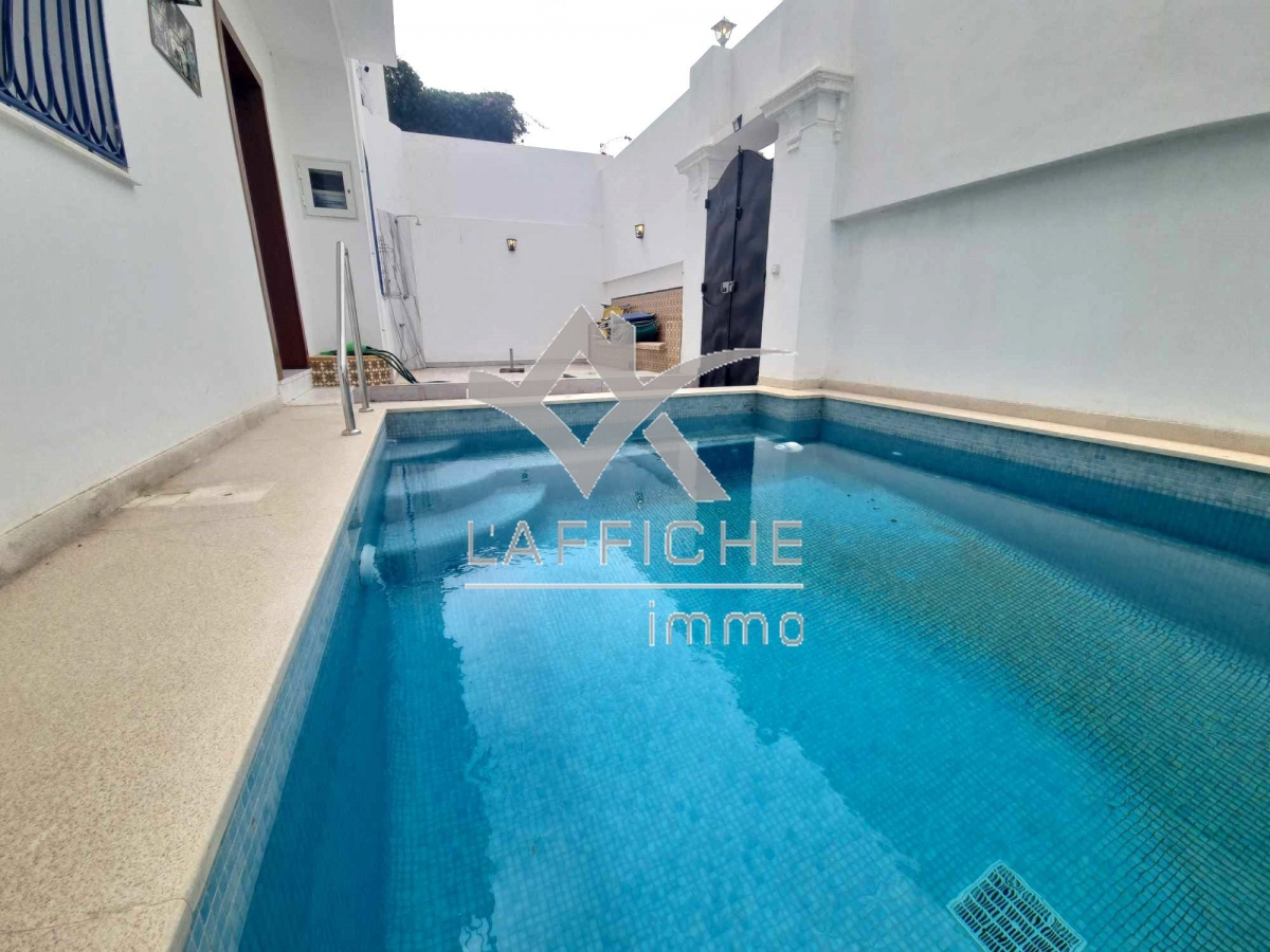 La Marsa Marsa Ennassim Location Maisons Triplex meubl avec piscine  la marsa ref1854
