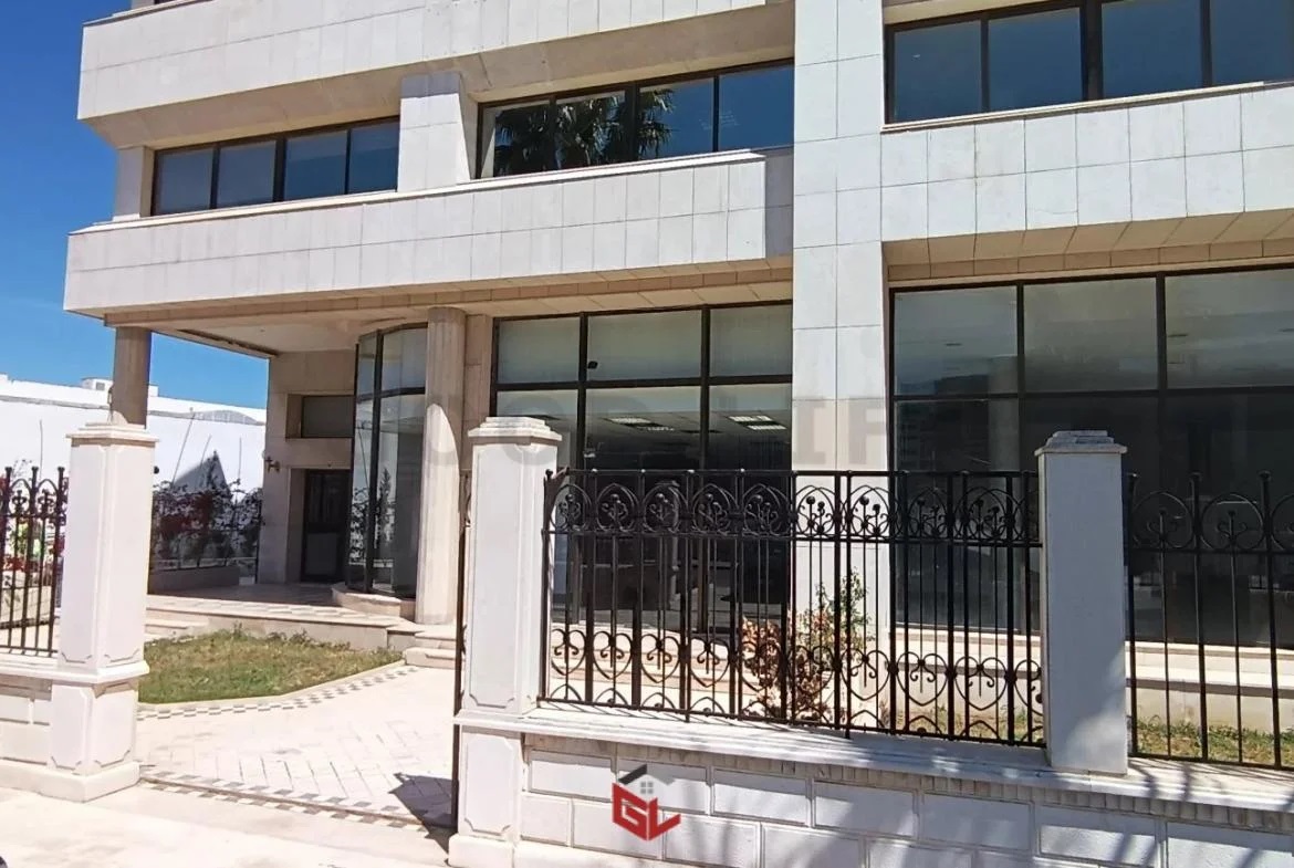 La Soukra Charguia 1 Bureaux & Commerces Surfaces Espace commercial de 100 m2 charguia 1