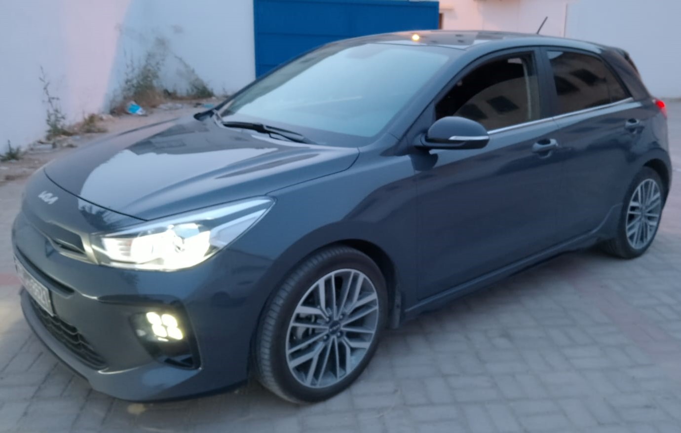 La Marsa El Aouina Kia Rio Rio gt line