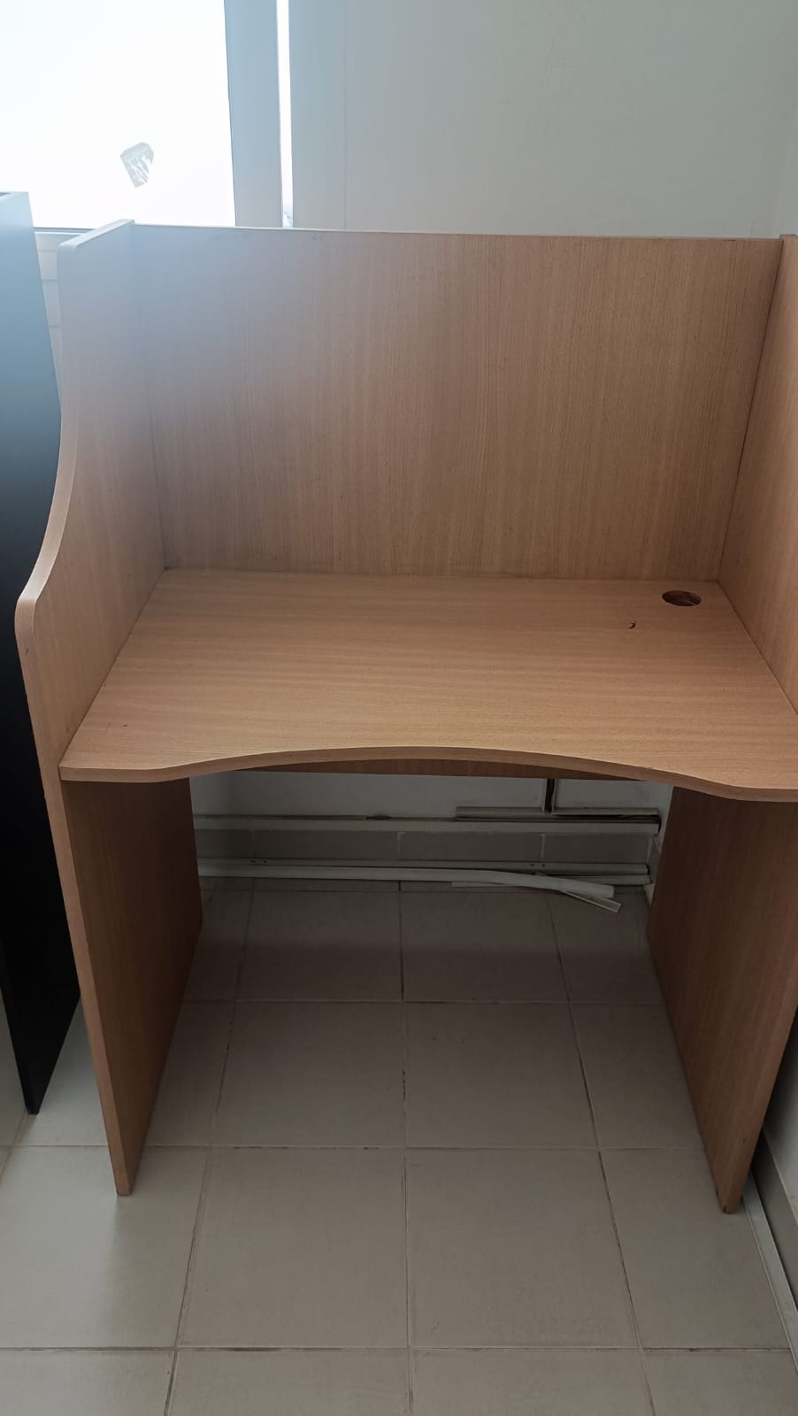 Bizerte Nord Bizerte Meubles de bureau Bureaux - Tables Bureau pour centre d'appel