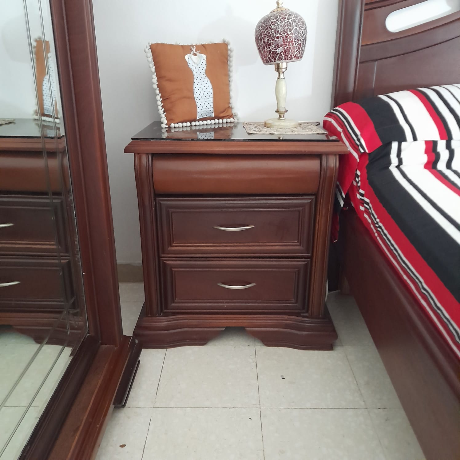 La Soukra Cite Hedi Nouira Chambres  coucher Chambres  coucher Chambre pour adultes