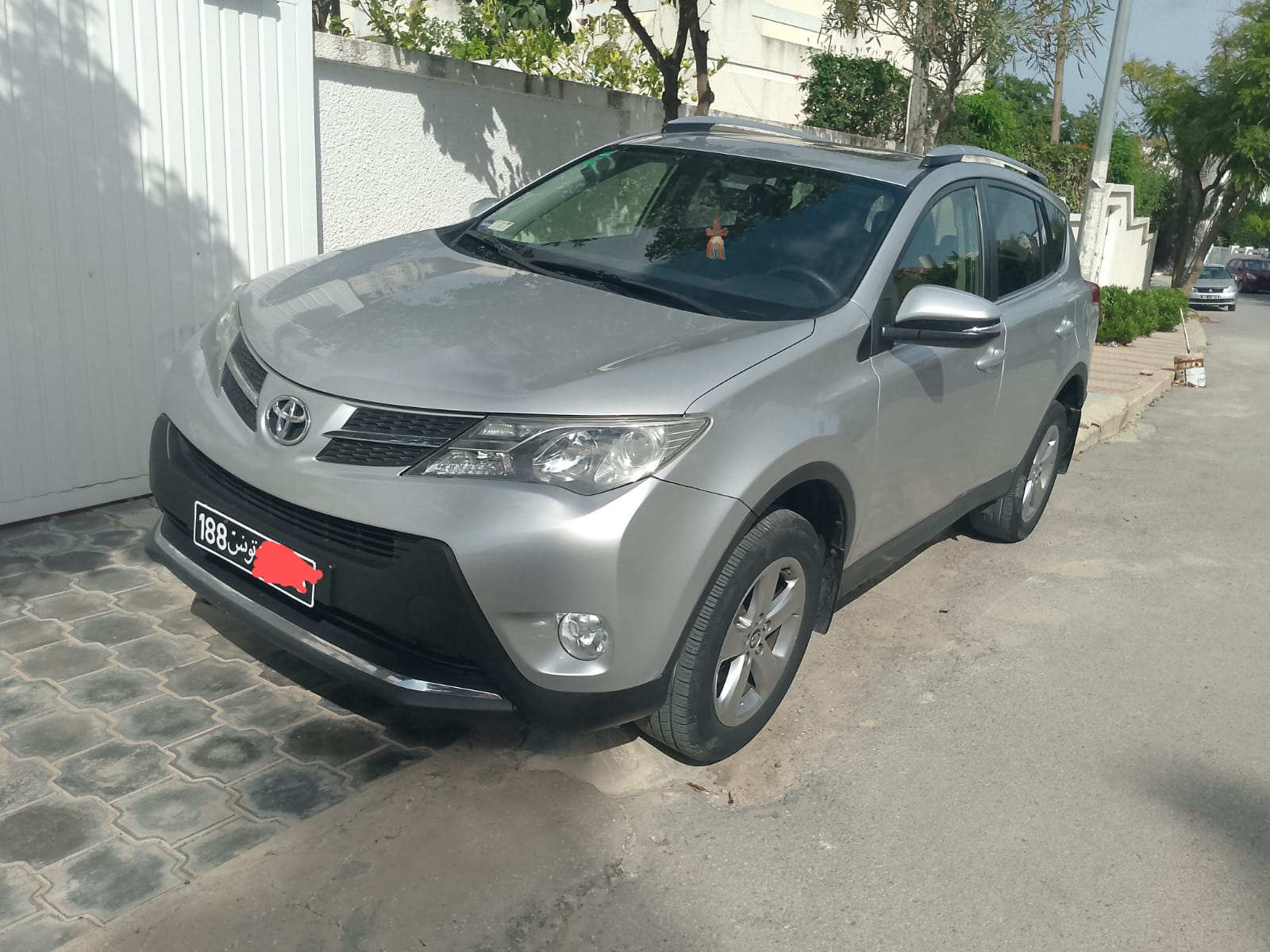 El Menzah El Manar 2 Toyota RAV 4 Toyota rav4