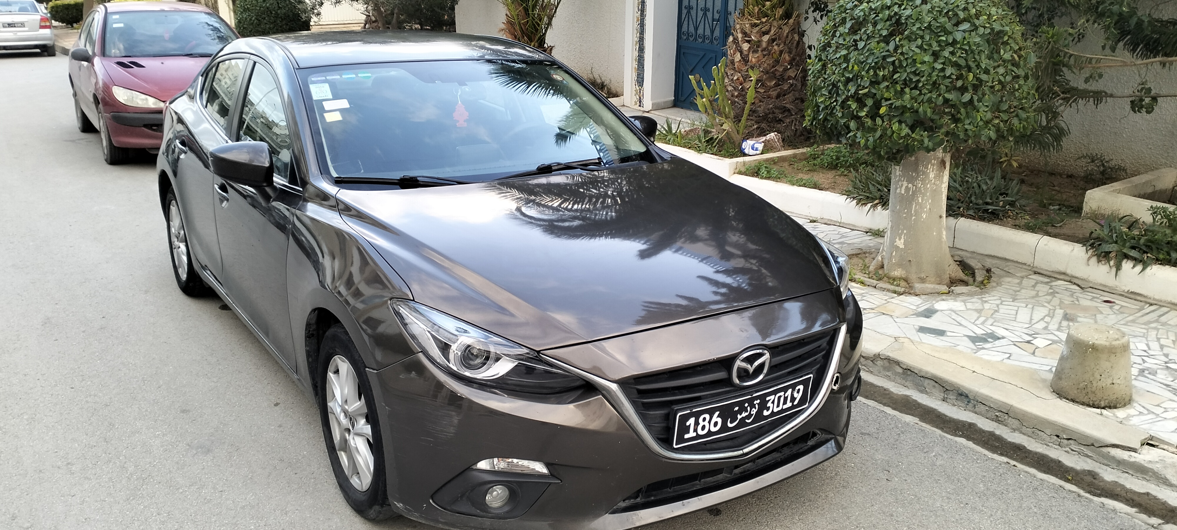 El Menzah Mutuelle Ville Mazda 3 Voiture mazda 3