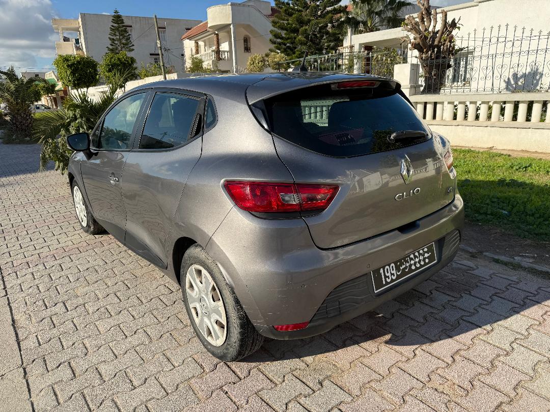 Ezzahra Cite El Ezz Renault Clio Clio dynamique phase 4 dci importe