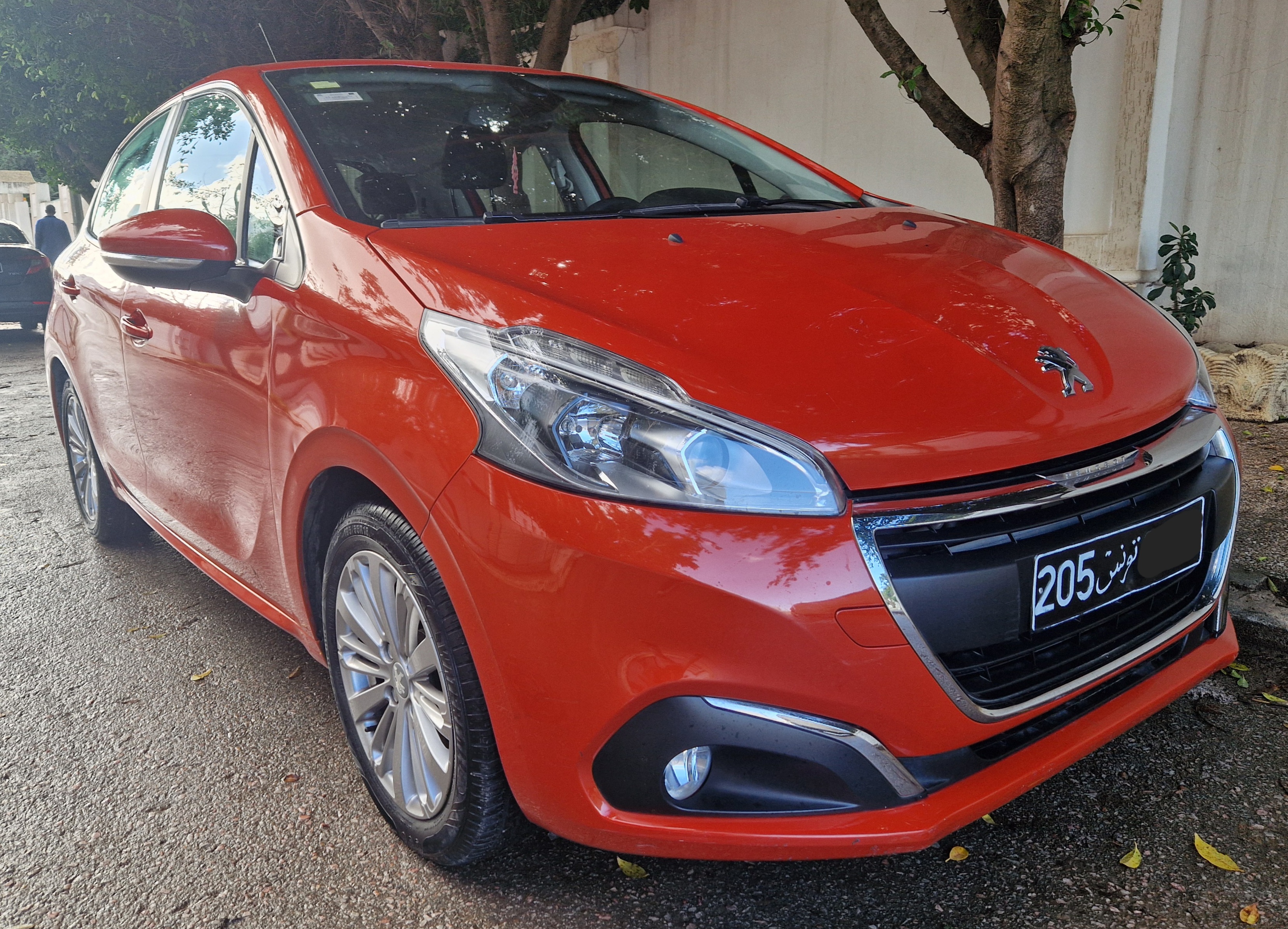 Peugeot 208