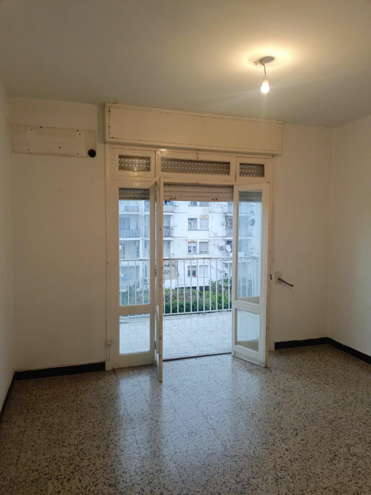 Sidi El Bechir Sidi El Bechir Vente Appart. 2 pices Appartement sidi el bchir beb jazira centre ville