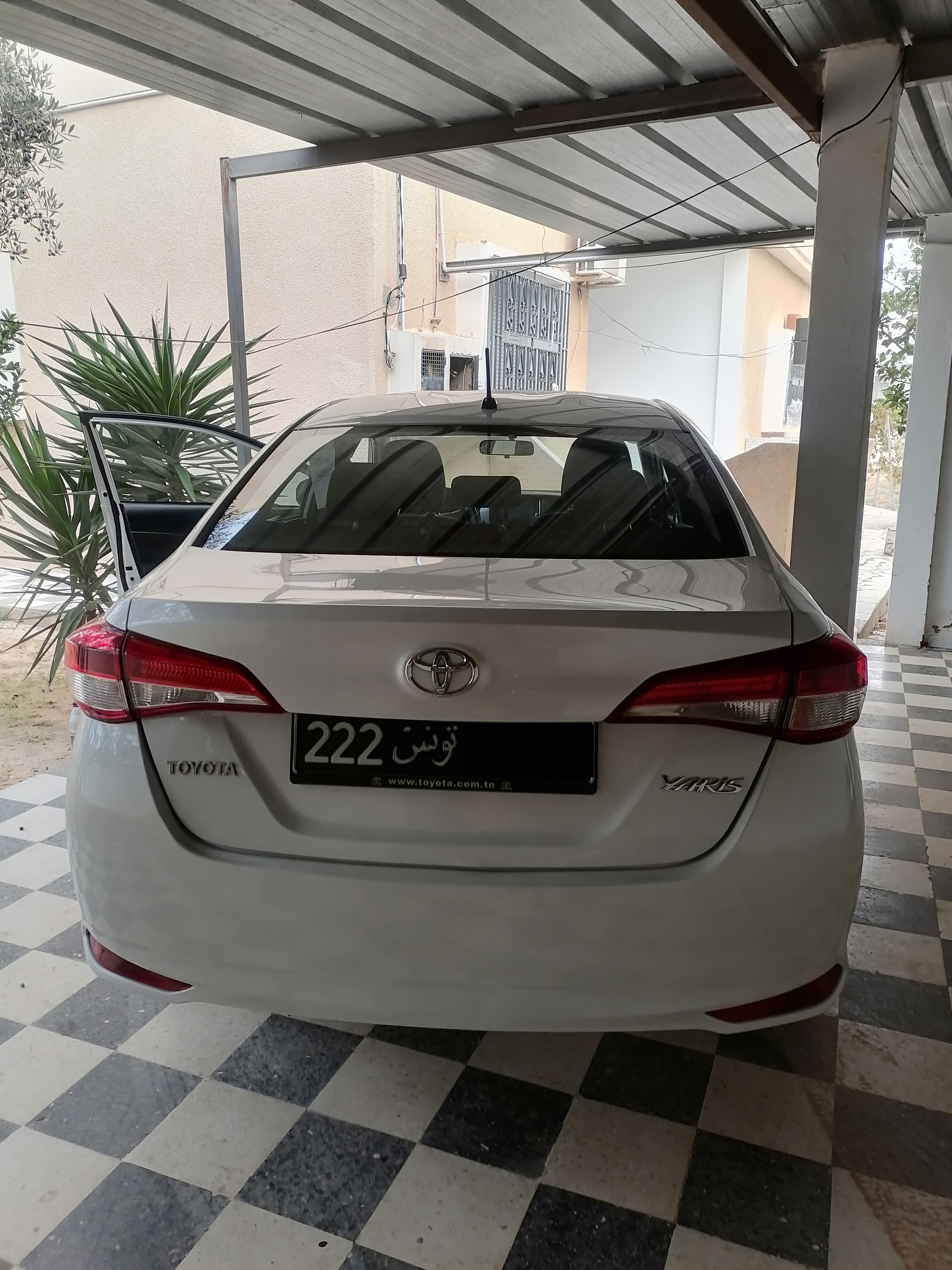 Sakiet Eddaier Sakiet Eddaier Toyota Yaris Tayota yaris a ne pas rater